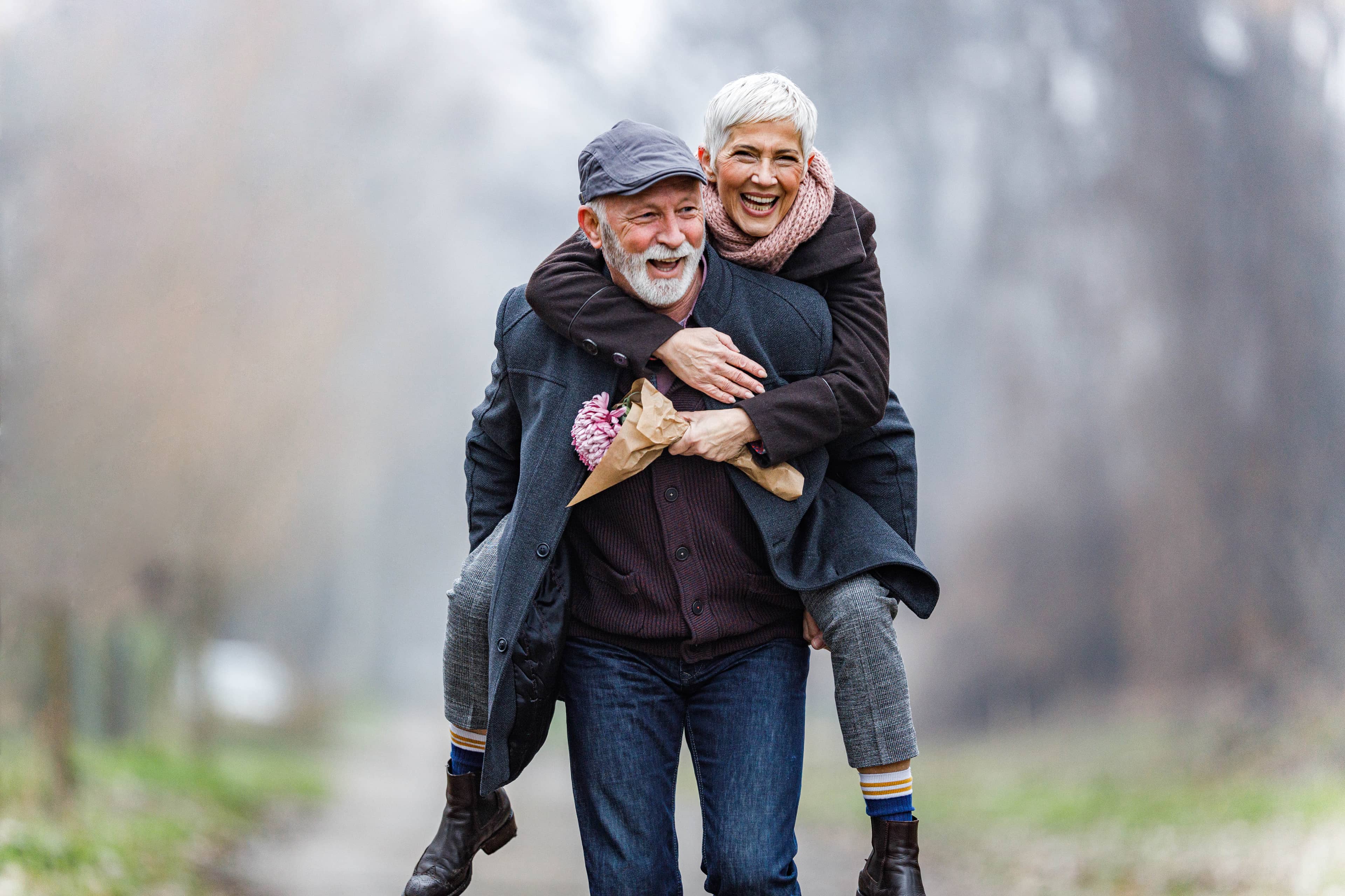 Self elderly without pain